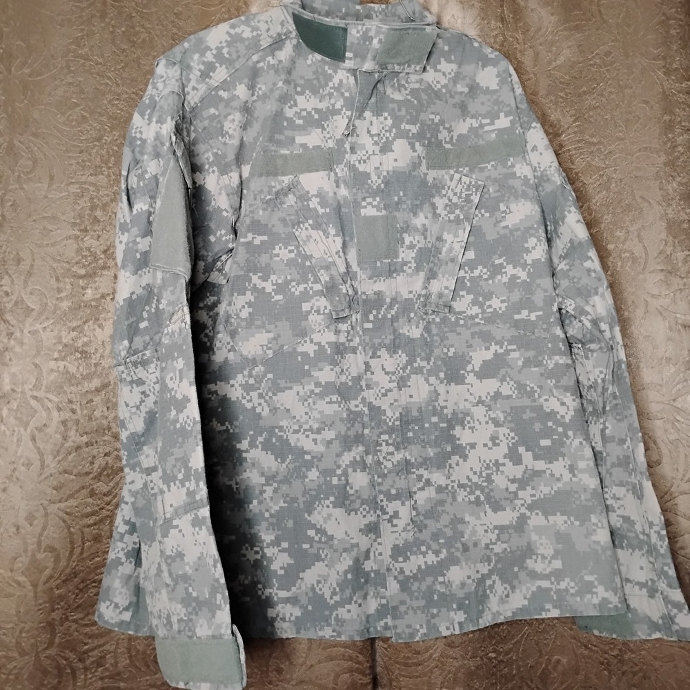 US Army Combat Uniform Medium Top Shirt Jacket Digital Camo Military -8
